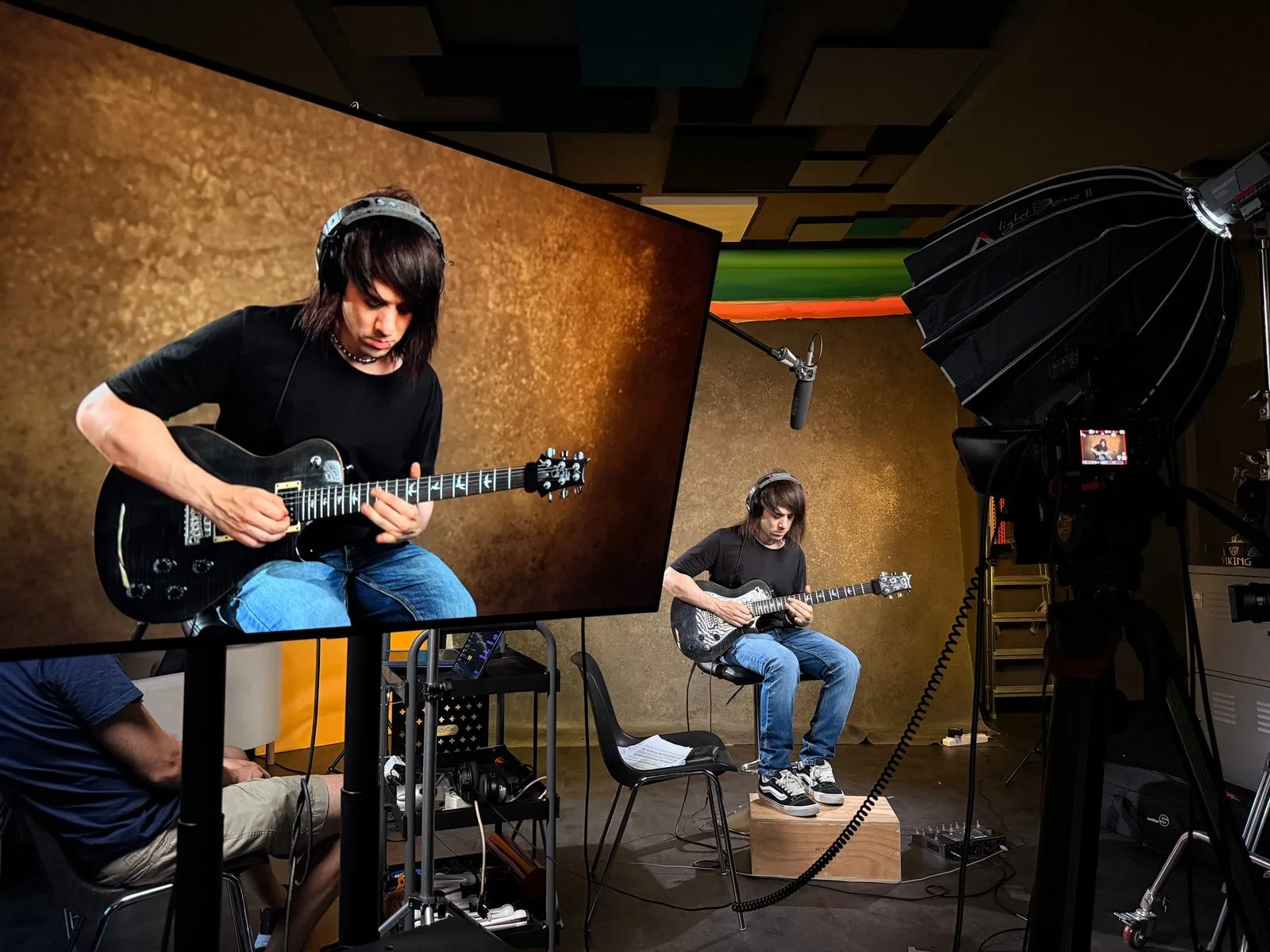 Backstage shooting video per Chitarra Facile